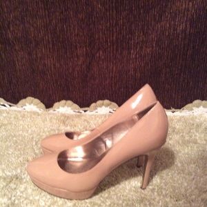 Steve Madden Saade Heels 8.5